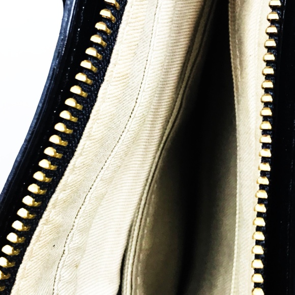Amazon.com: DKNY Women DKNY Hobo Black Leather Faux Cowhide Accent  PB1